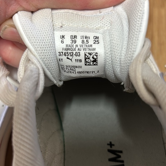 Puma Vikky v2 Sneaker Women 8.5 US 39 EUR 6 UK White Leather Classic Basketball - Picture 11 of 16